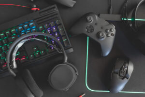 Video Games Equipment und Kopfhörer